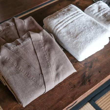 شقة ひねもす101:宇野駅から車で5分 直島へ 最大8名様 古民家 Tamana المظهر الخارجي الصورة